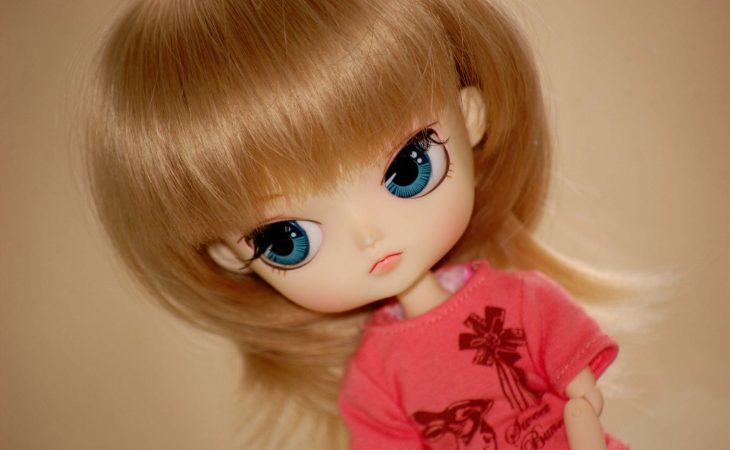 Alyss in Pink